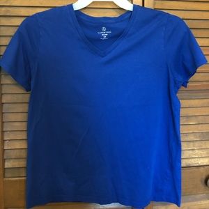 Lands’ End relaxed fit v-neck tee